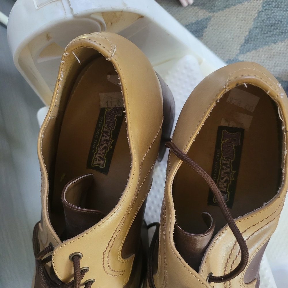Funtasma Brown and Tan Oxford Derbys with Chunky Heel - Picture 3 of 13